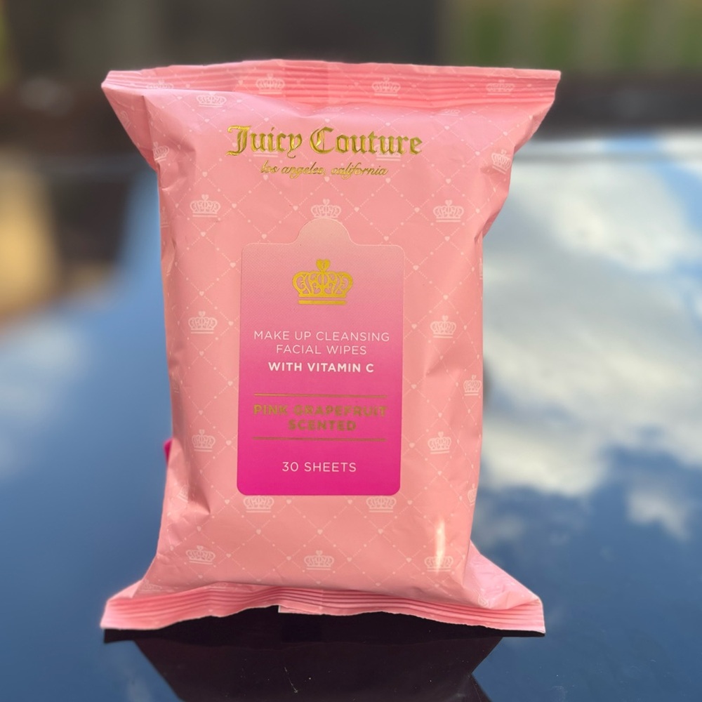 Juicy Couture Makeup Cleansing Facial Wipes
